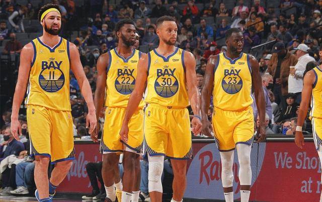 FC26足球庆典队长：金搓姆巴佩领衔，C罗、凯恩、范戴克在列（FC26庆典队长出炉：金搓姆巴佩领衔，C罗、凯恩、范戴克同入选）