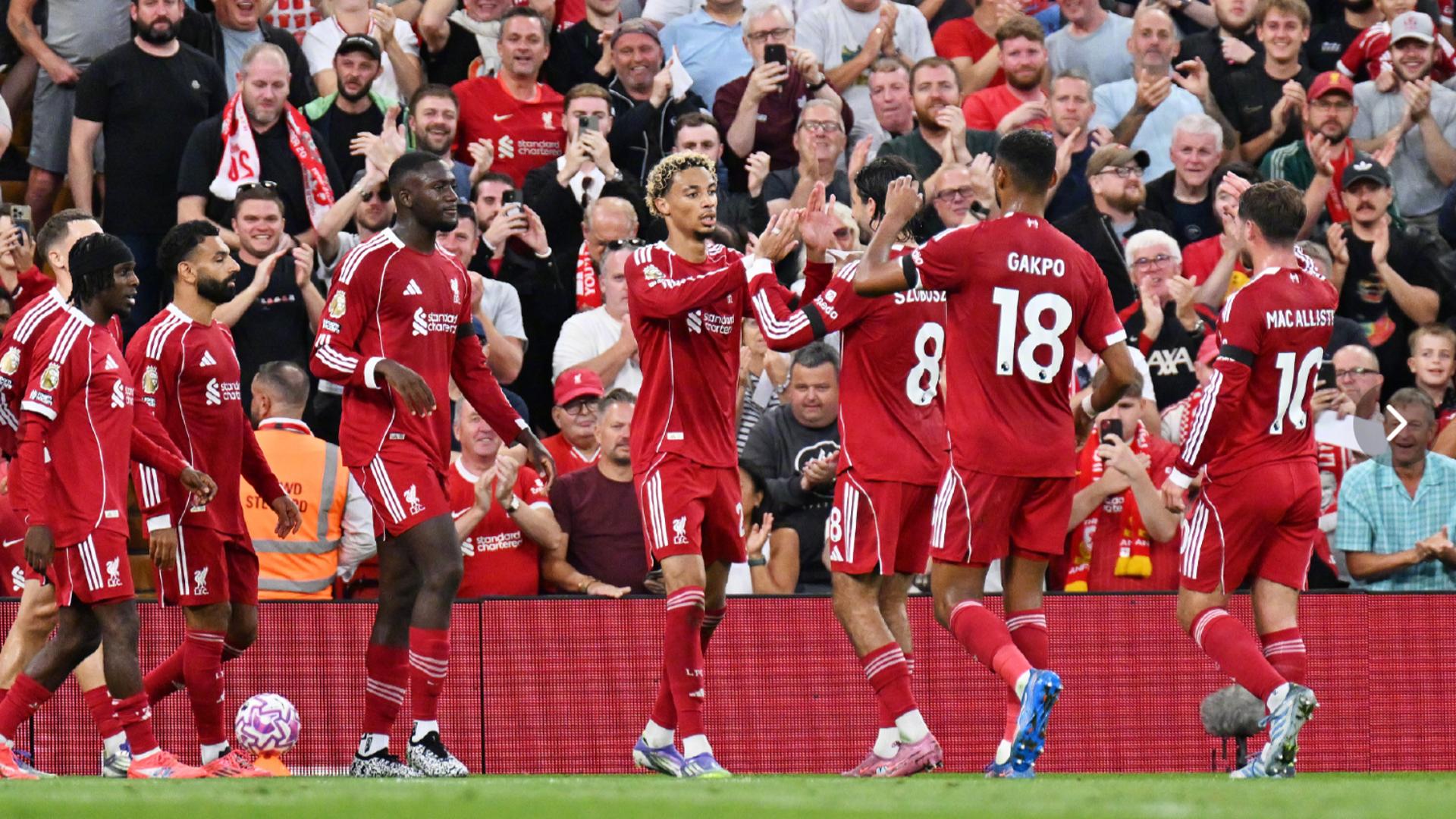 东契奇防守关键时刻，扑防凯尔登三分球（关键时刻东契奇飞身封扰凯尔登三分球）