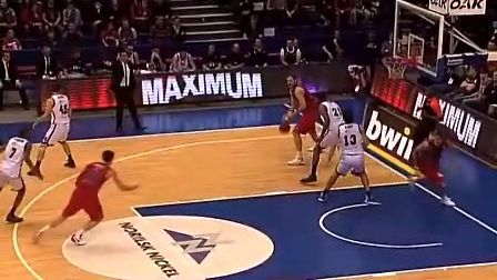 安以恩：邦本宜裕是很“高级”的球员，我们能秒懂彼此的意图（安以恩：邦本宜裕水准很高，我们配合一拍即合）