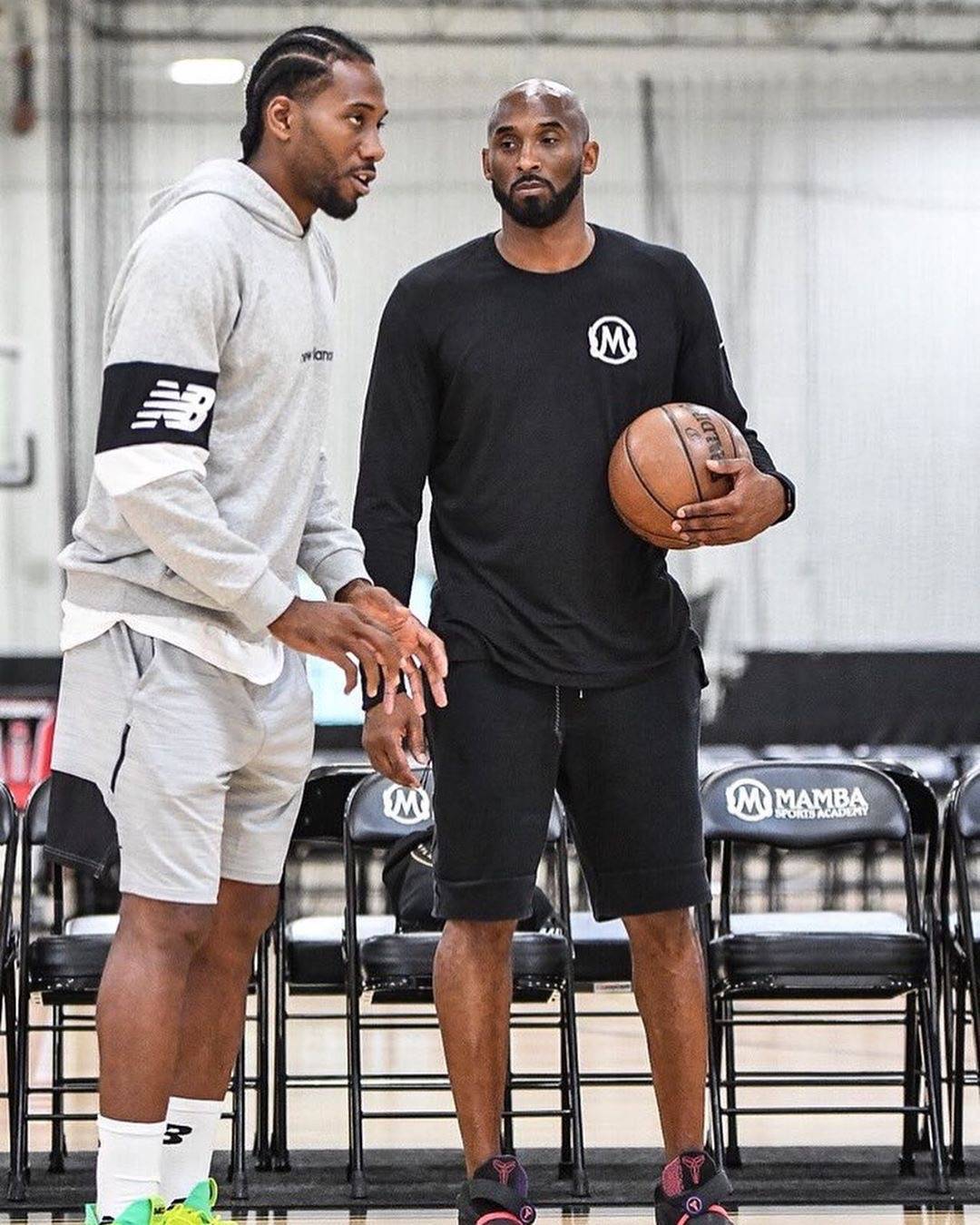 火箭1操作毁掉小阿里扎？3D王反成大漏勺 1特质反成短板（火箭此举坑了小阿里扎？昔日3D王沦为大漏勺，强项反成软肋）