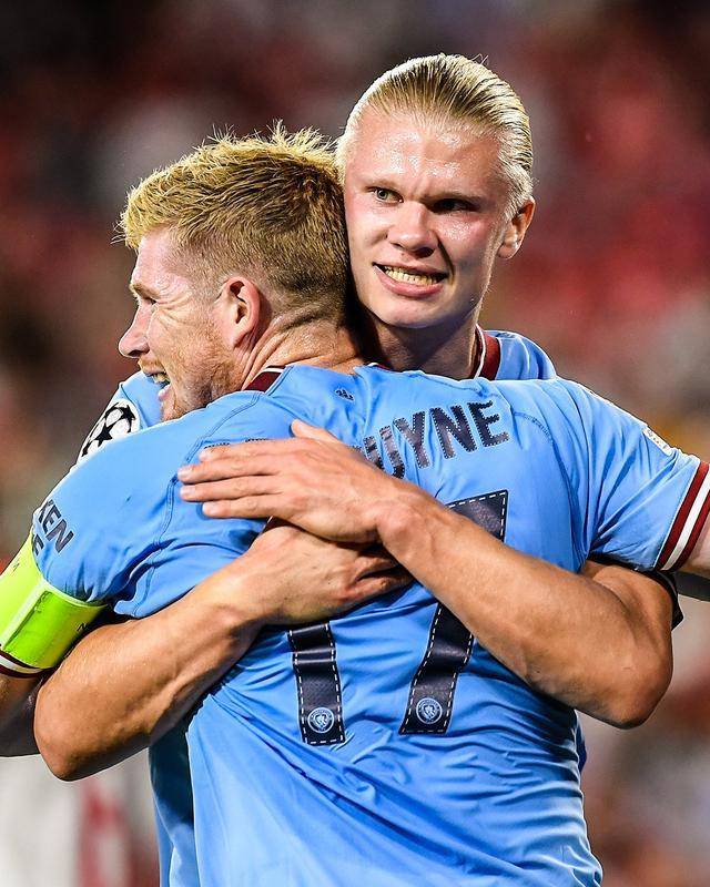 半岛晨报：李国旭中超执教表现不逊于邵佳一，甚至更胜一筹（半岛晨报：李国旭中超执教不亚于邵佳一，甚至更为出色）