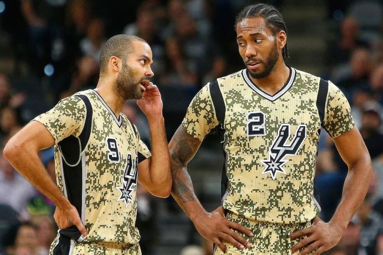 曝阿诺德口头承诺加盟皇马 今夏自由身免签（据称阿诺德口头允诺加盟皇马 今夏自由身签约）