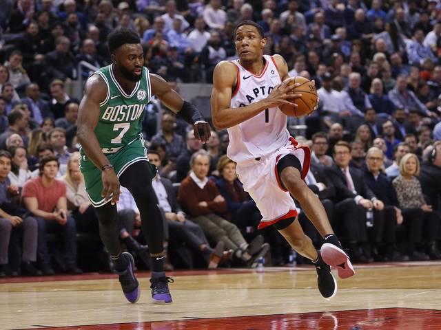 决胜局1扣3拦成奇兵！1.82米超星身体素质爆炸 二传主攻接应都能打（抢五局1扣3拦成制胜关键！1.82米超新星运动能力爆表，可胜任二传、主攻、接应）