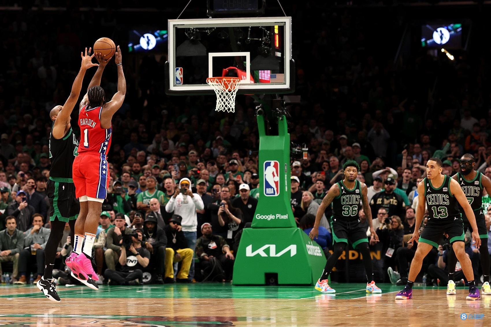 意甲第14轮观赛指南：佛罗伦萨力求首胜，比萨帕尔马保级对决（意甲第14轮看点前瞻：佛罗伦萨冲击首胜，比萨与帕尔马上演保级生死战）