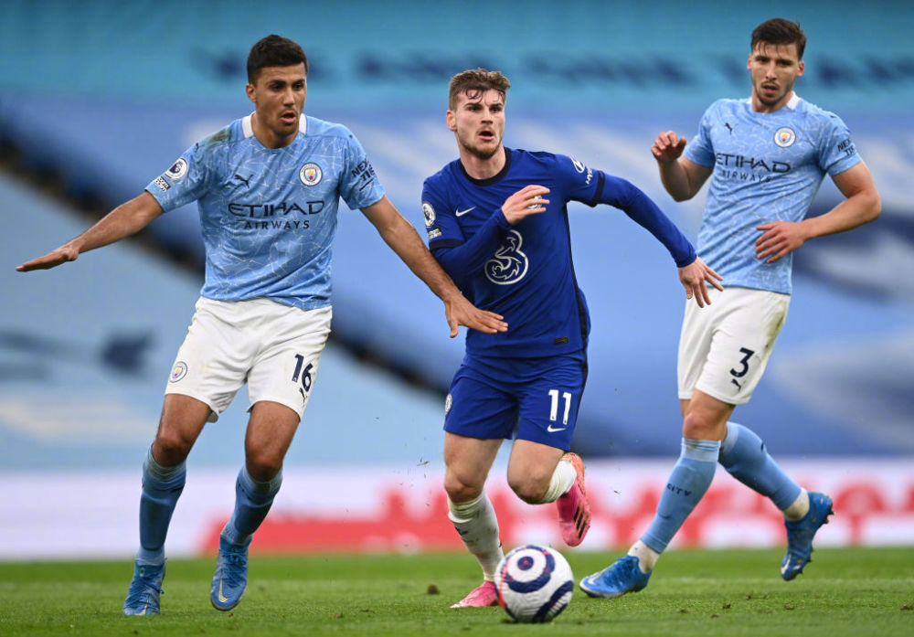 他站在角落，却决定了胜负（角落中的他，改写胜负）