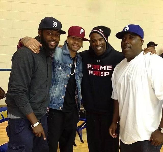 马蒂奇认为曼联卖麦克托米奈是错误，滕哈格表示同意（马蒂奇称曼联出售麦克托米奈是失策，滕哈格予以认同）