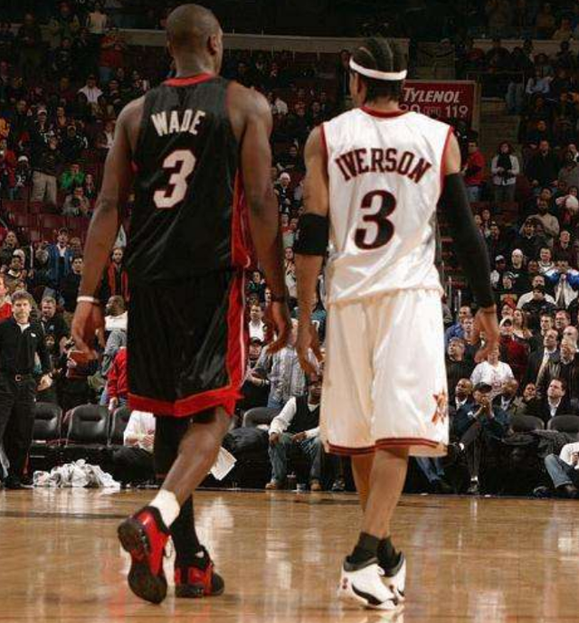 科曼：诺阿-朗和我说，那不勒斯季前28天集训他从没见过球（科曼：诺阿-朗称那不勒斯季前28天训练几乎没碰球）